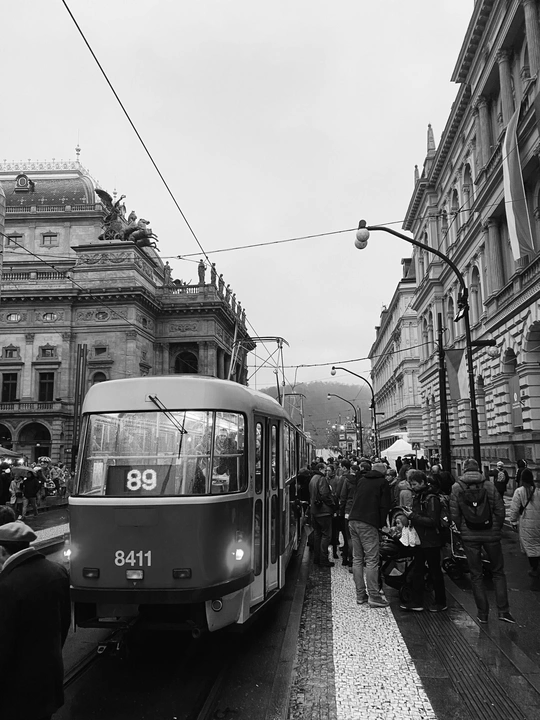 Obrazem: Korzo Národní zaplnily tisíce lidí